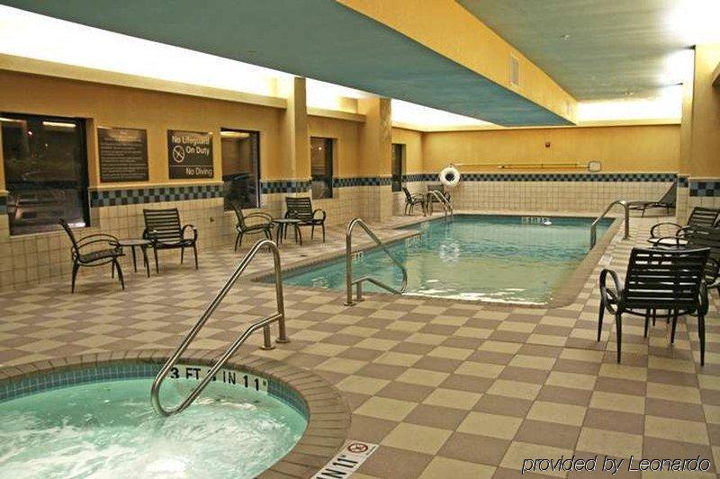 Hampton Inn And Suites San Antonio Airport Съоръжения снимка